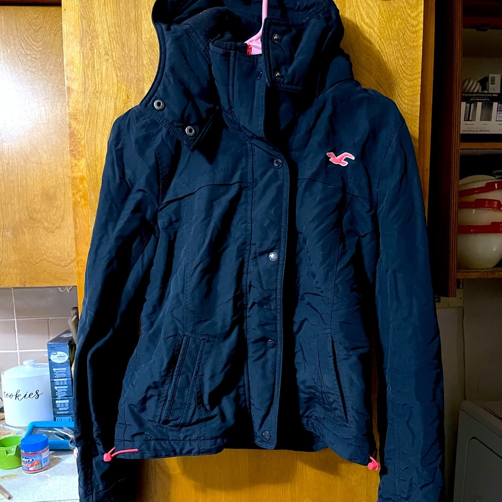 Hollister Hooded Jacket Size Medium but I felt like it fit more like a small.
